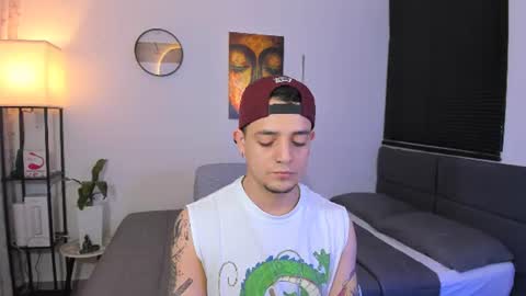 kendel_dimitri online show from July 7, 6:47 am