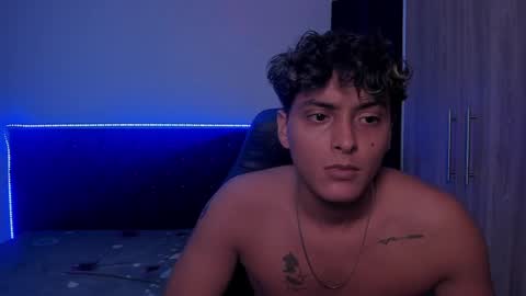 kenerth_taylor online show from April 2, 4:21 am