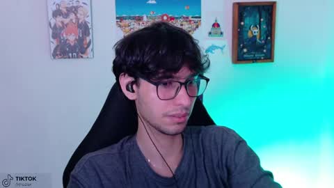 khozler_ online show from June 1, 3:29 am