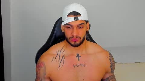 king_of_kings__ online show from July 29, 1:04 am