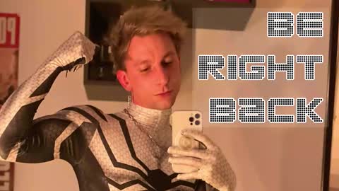 kinky_spidey online show from January 18, 10:23 pm