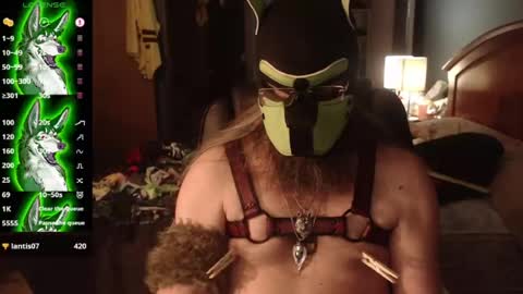 kinkywolf87 online show from July 7, 6:47 am