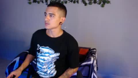 kizame___ online show from March 22, 3:22 am