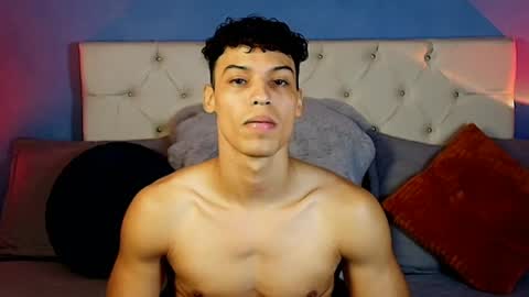 klaton__ online show from April 20, 11:29 pm