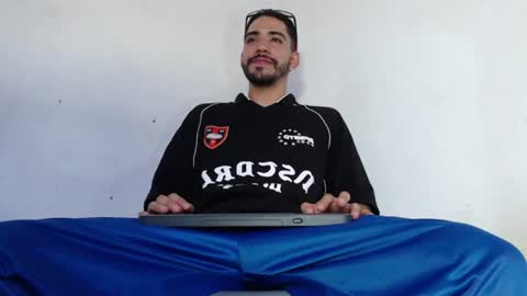 kratoswolf online show from July 11, 5:37 pm