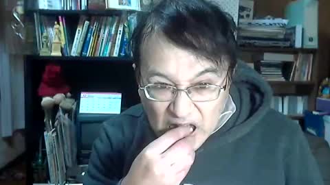 kunio37 online show from January 16, 11:48 am