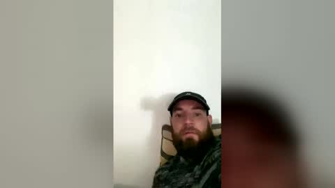 kurt46935 online show from March 24, 7:07 pm