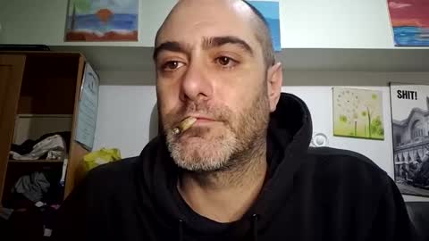 kyle67527 online show from April 6, 8:09 pm