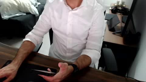 latexdave84 online show from July 14, 9:02 am