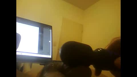 latin_pap online show from March 1, 10:48 am