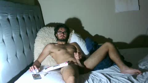 latinincognito online show from March 22, 5:01 am