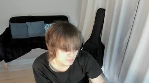 Alex online show from March 24, 3:22 am