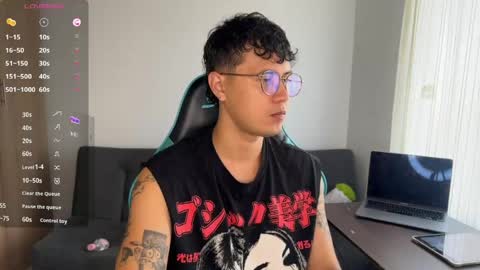 leaneseb online show from April 6, 3:24 pm