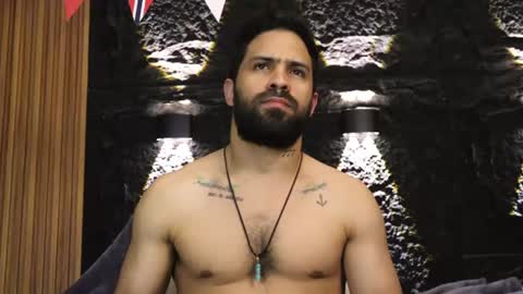 Leo  Diaz online show from July 5, 1:20 am