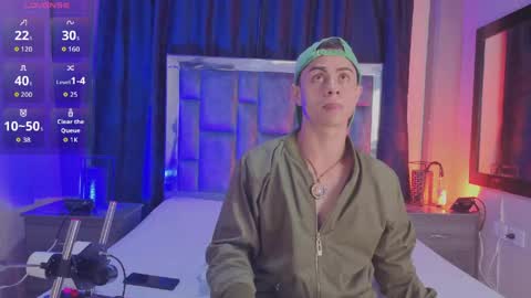 leomonnroe online show from April 7, 7:25 pm