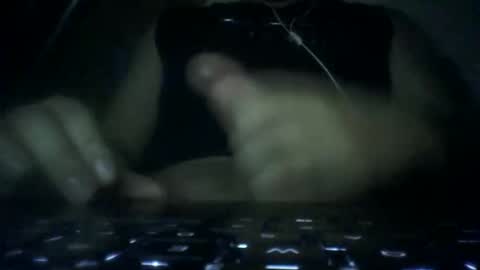 leoonel_95 online show from June 3, 6:04 am