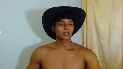 i  am lewis ly EDUARDO MEMDOZA15 online show from May 21, 7:51 pm