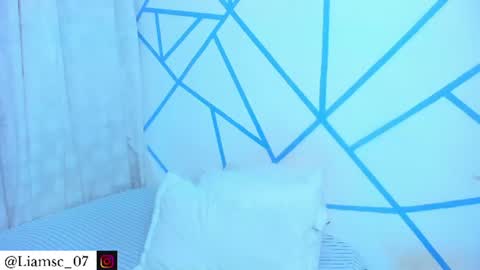 Liam scott77 online show from July 29, 11:15 pm