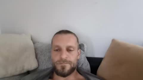 lignumb online show from May 7, 5:46 pm
