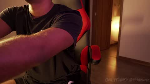 Dante online show from April 10, 2:29 am