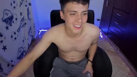 Chris online show from March 21, 2:04 am