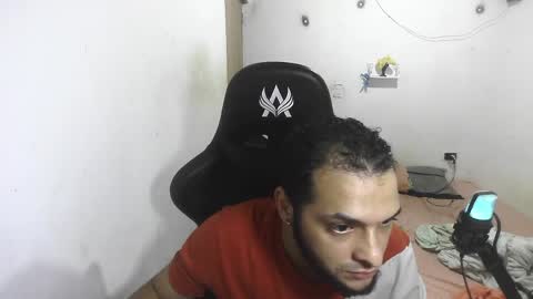 Marvin Santiago online show from April 11, 8:51 am