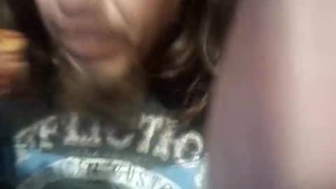 longone2600 online show from February 18, 8:12 am