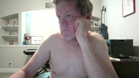 lonlynude online show from June 17, 9:27 pm