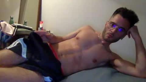 lorenzo6229 online show from June 7, 6:48 pm