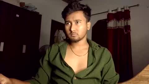 luci_ri online show from May 1, 2:37 am