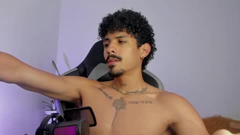 Luke Taylor online show from April 4, 9:39 am