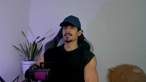 Luke Taylor online show from April 10, 12:56 pm