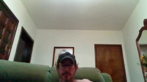 Luke online show from April 9, 1:03 am