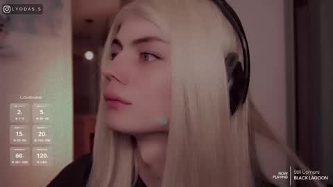 Lyodass online show from March 24, 1:33 am