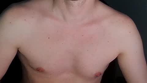 m3n1c online show from August 5, 8:36 pm