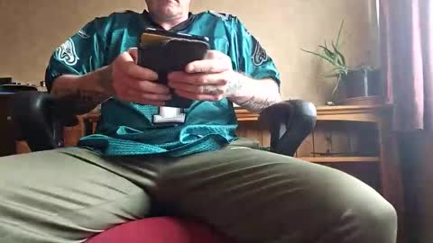 m536327 online show from October 20, 1:04 pm