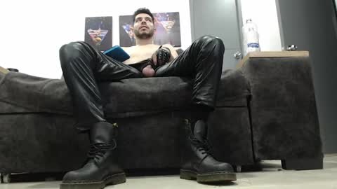instagram mackdanielsx online show from May 28, 12:30 am
