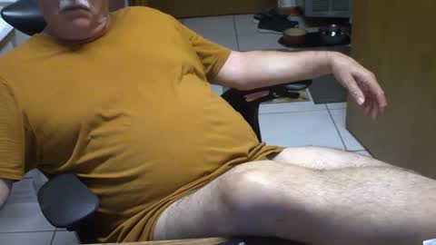majormike34 online show from June 2, 4:13 am