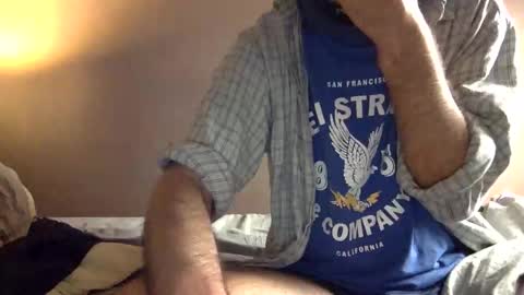 malefrench1 online show from March 30, 4:35 am