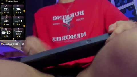  independent model online show from February 19, 1:46 am