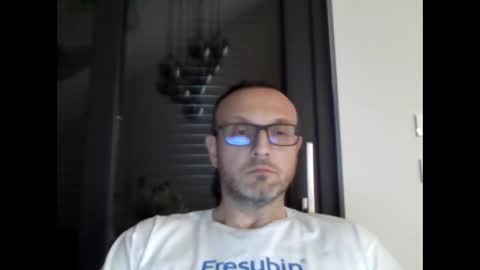 mario_300 online show from March 25, 10:03 pm