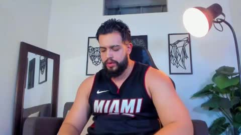mark_x23 online show from May 29, 5:39 am