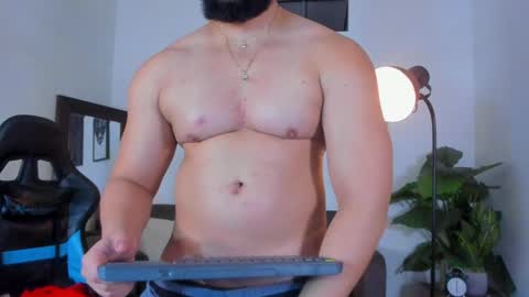 mark_x23 online show from May 8, 5:41 am