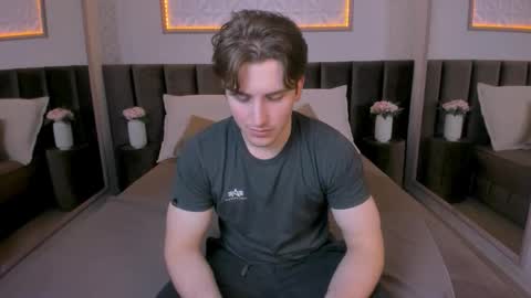 Mark online show from November 24, 6:58 am