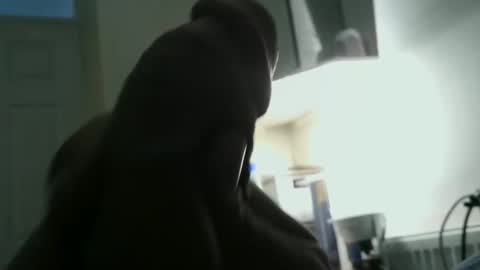 marius online show from April 11, 5:05 pm