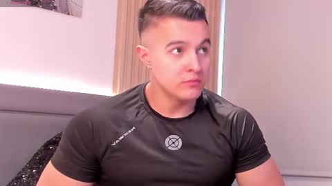 Mason Bennet online show from July 5, 6:37 pm