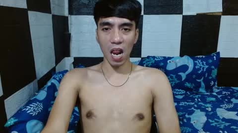 massive_boner02 online show from January 19, 5:32 am