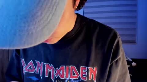 mastrangelo_x online show from July 18, 3:24 am