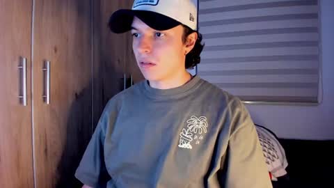 mastrangelo_x online show from July 31, 3:39 am