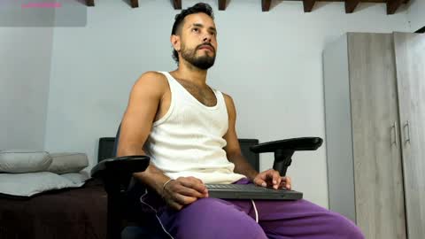 Mateo Baer online show from April 4, 12:24 pm